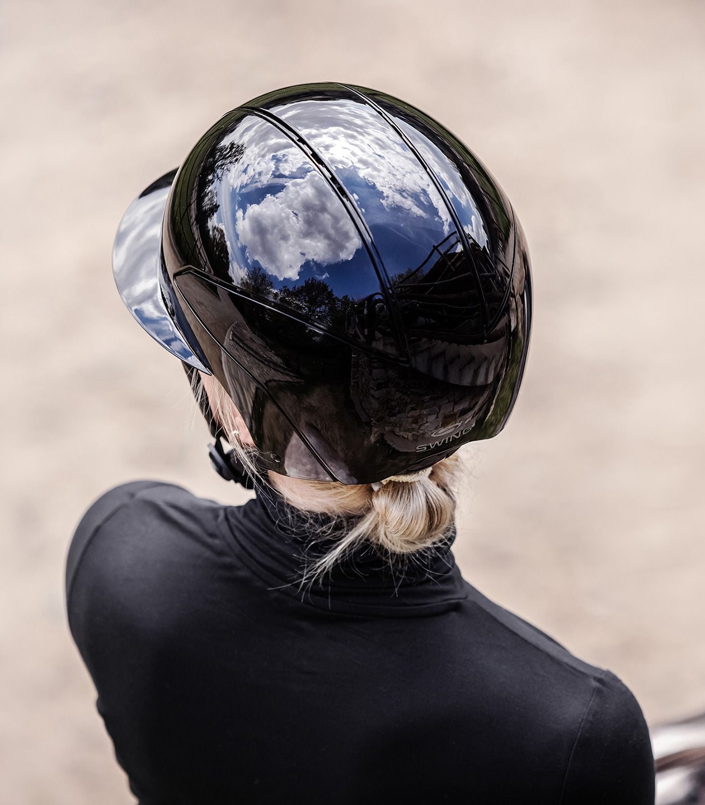 Casque d’équitation SWING H24 glossy